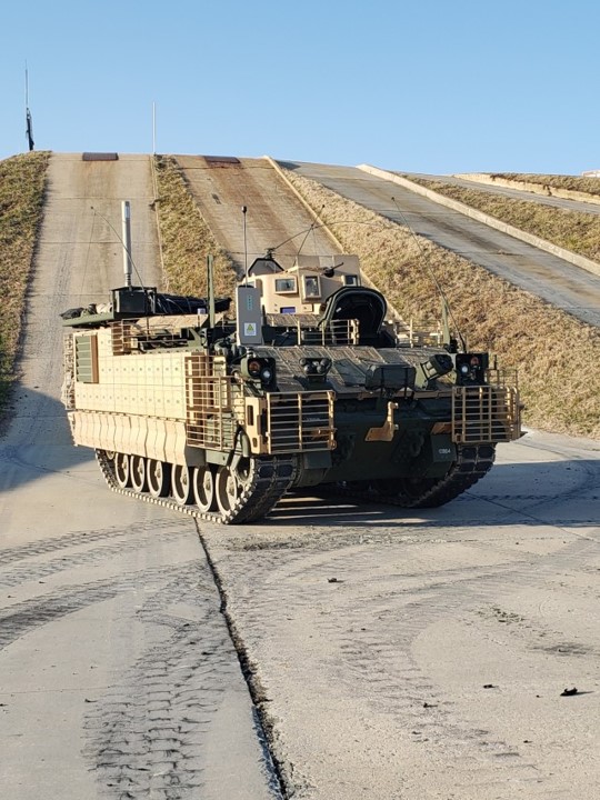 AMPV American Armored Personnel Carrier (APC) (D)
